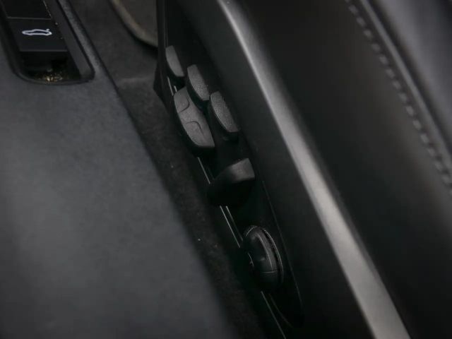 Porsche 992 4 Cabrio Carrera GTS