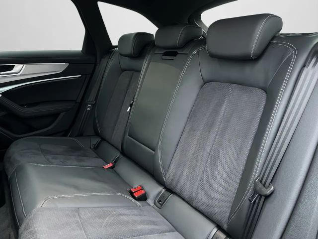 Audi A6 45 TFSI Quattro S-Line