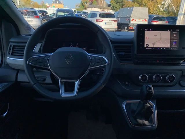 Renault Trafic Blue EDC Spaceclass