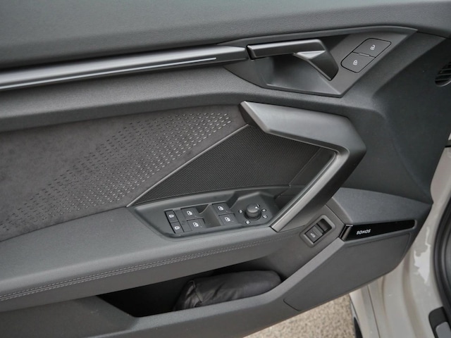 Audi RS3 Quattro S-Tronic Sedan