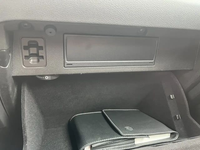 Volkswagen Passat Business Variant