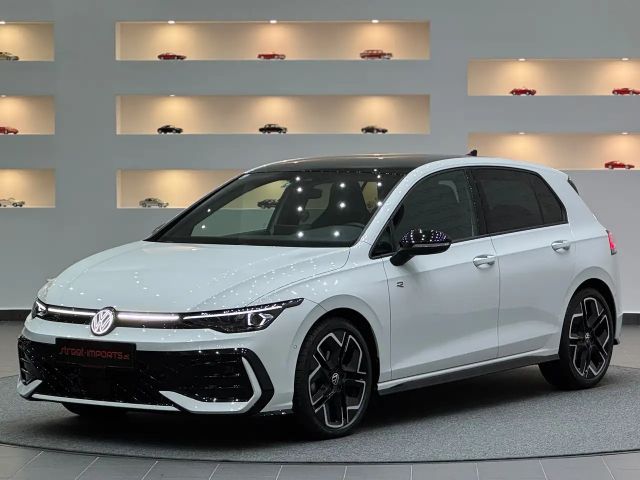 Volkswagen Golf 1.5 TSI R-Line