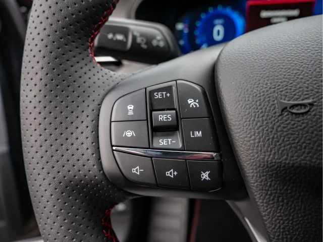 Ford Focus ST Line Wagon