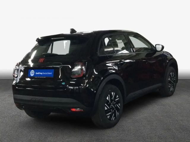 Fiat 600e Red 115 kW, 5-türig (Strom)