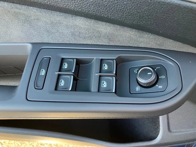 Volkswagen Golf Rabbit TSI