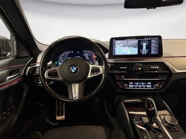 BMW 520 520d M-Sport Sedan xDrive