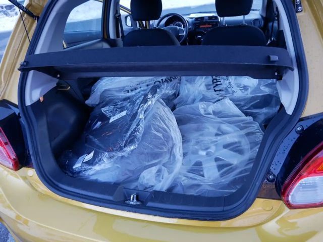 Mitsubishi Space Star Star