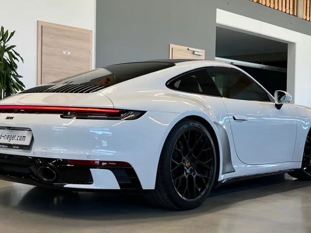 Porsche 992 4S Carrera Coupé