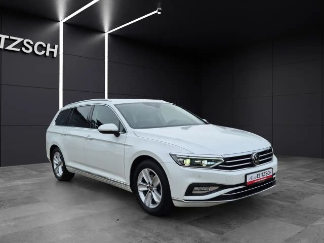 Volkswagen Passat DSG Elegance Elegance Variant
