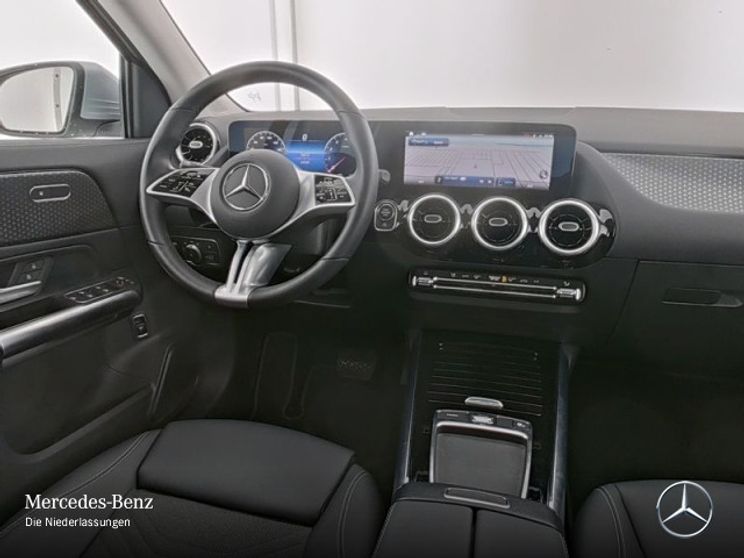 Mercedes-Benz GLA 180 Progressive