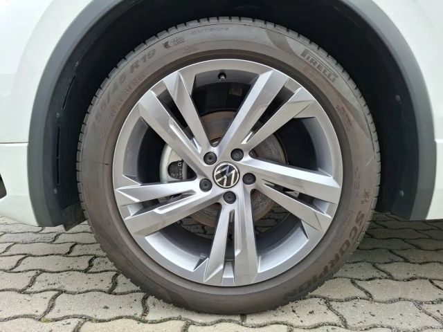 Volkswagen Tiguan DSG R-Line