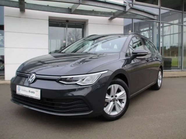 Volkswagen Golf Life Variant