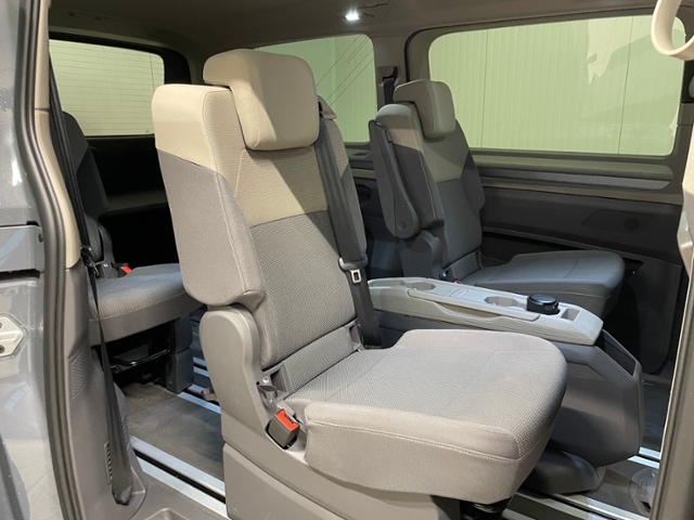 Volkswagen Multivan 2.0 TDI DSG IQ.Drive Lang T7