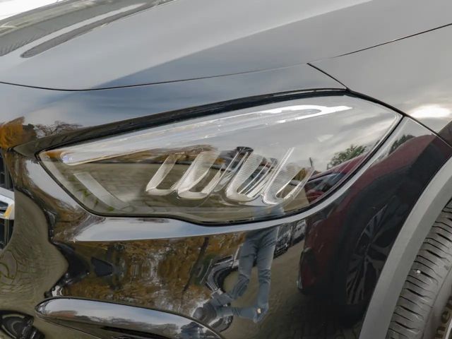 Mercedes-Benz GLA 180 Progressive