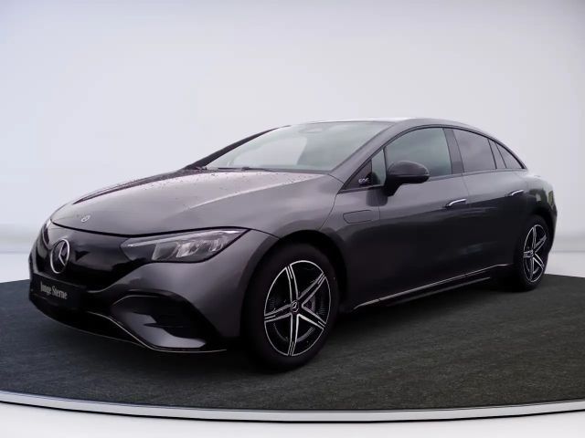 Mercedes-Benz EQE 300 AMG Line Sedan