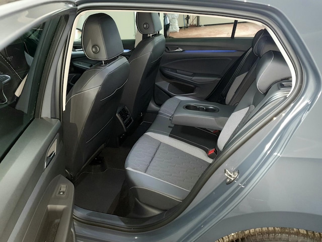 Volkswagen Golf 1.5 TSI