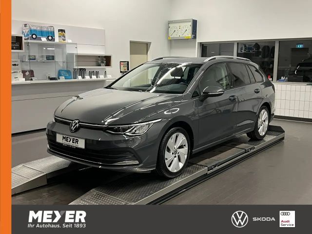 Volkswagen Golf 1.5 eTSI DSG Golf VIII Variant