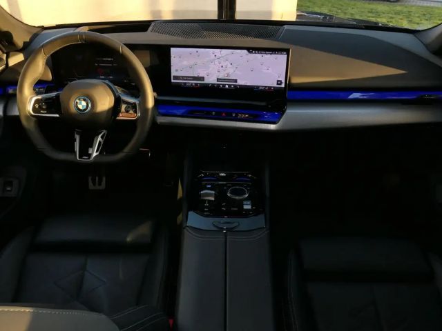 BMW i5 M-Sport Sedan eDrive40