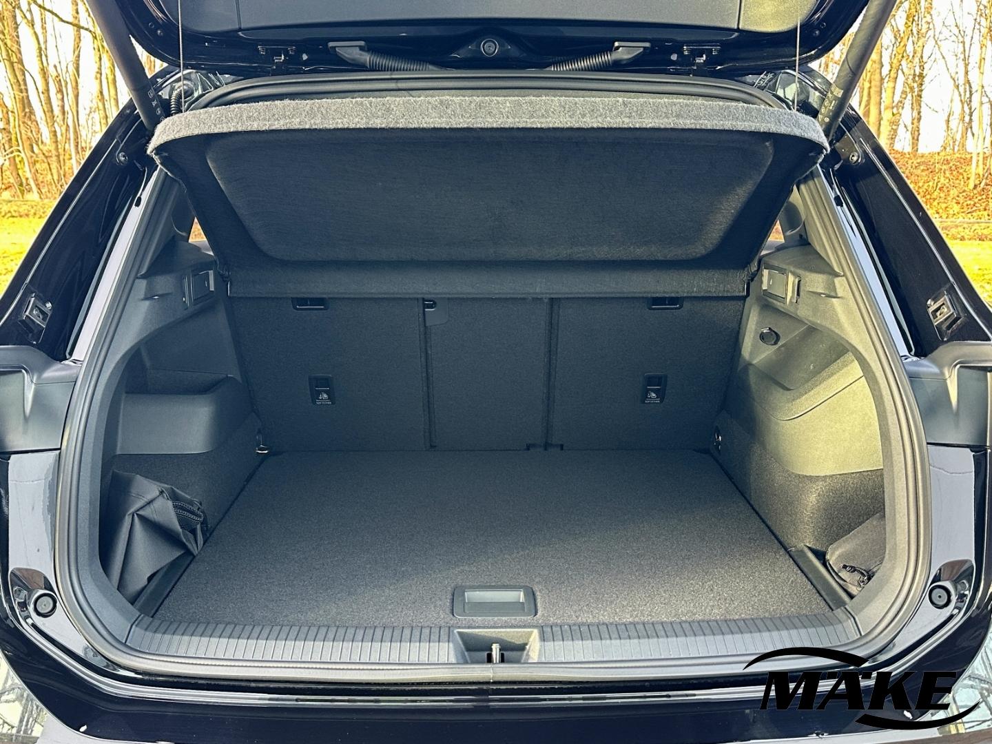 Volkswagen Tiguan 2.0 TDI 4Motion DSG IQ.Drive R-Line