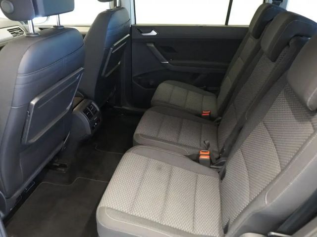 Volkswagen Touran DSG