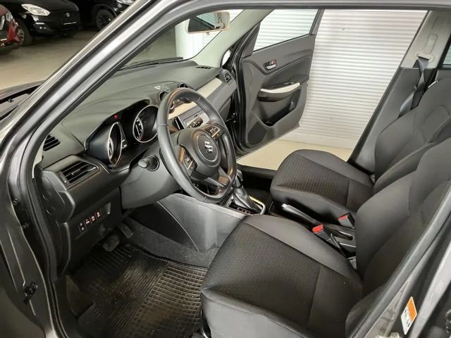 Suzuki Swift DualJet Hybrid Shine