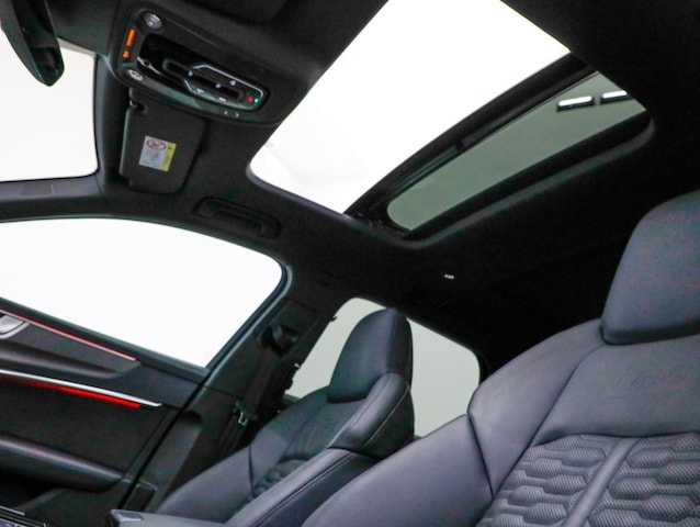 Audi A6 e-tron Avant Performance Quattro