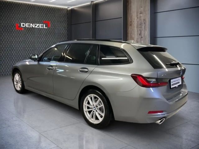 BMW 320 320d Touring xDrive