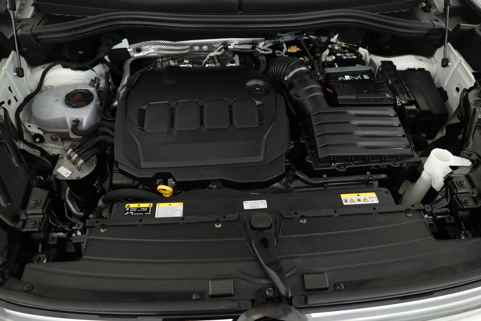 Volkswagen Tiguan 2.0 TDI DSG IQ.Drive R-Line