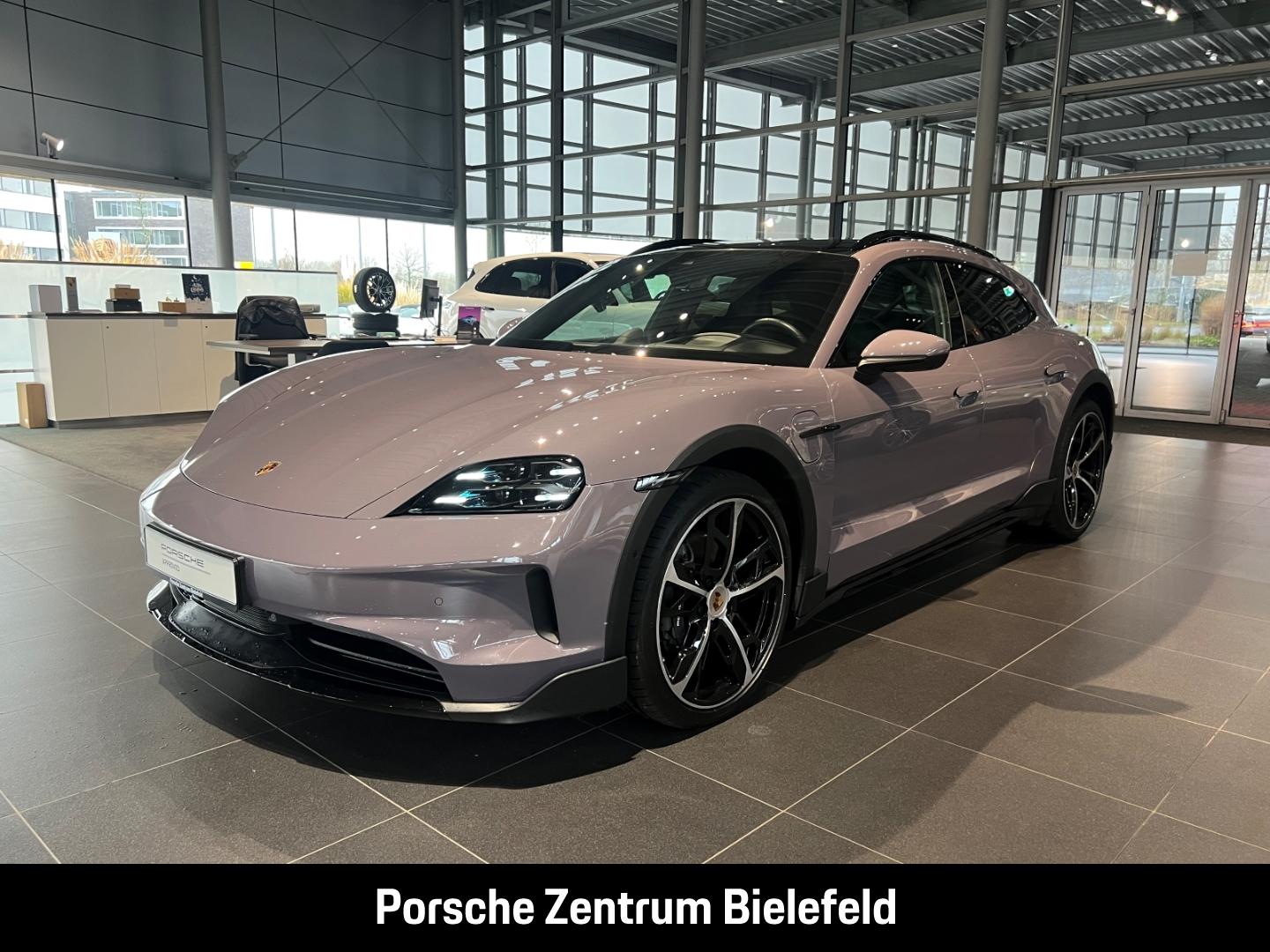 Porsche Taycan 4 Cross Turismo
