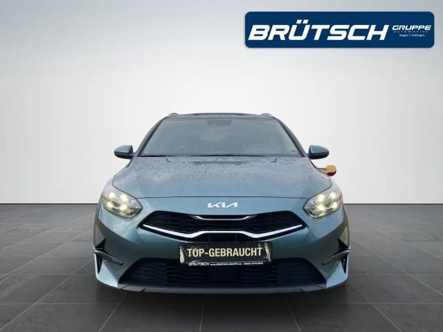 Kia Ceed CRDi Hybrid Vision