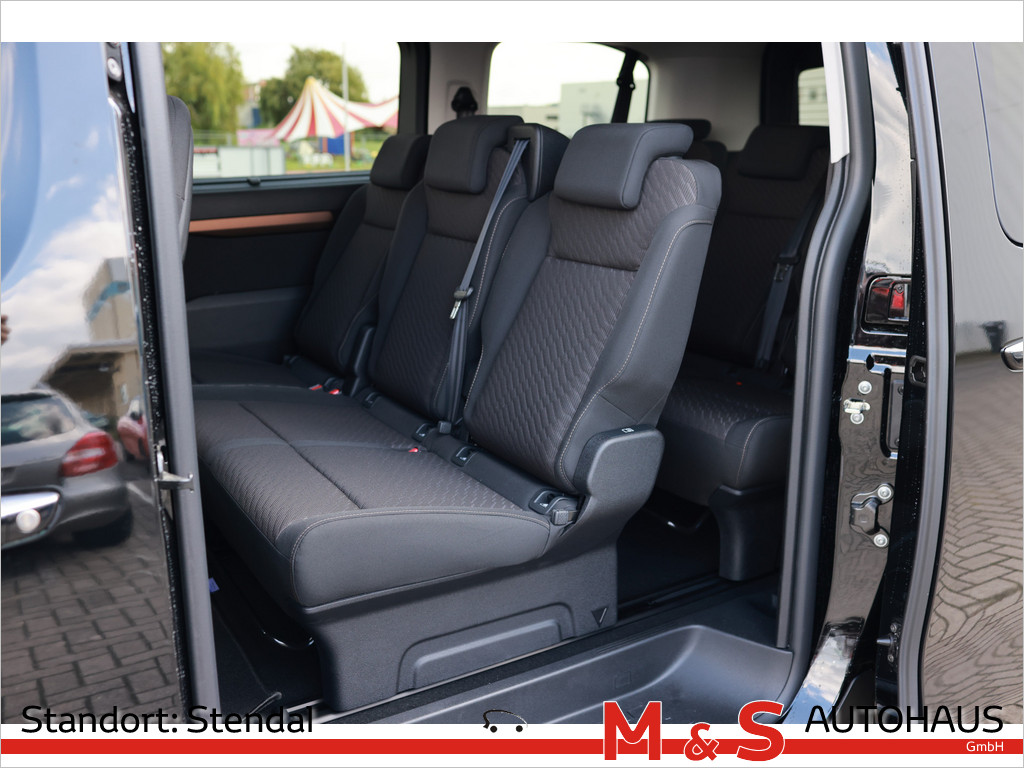 Toyota Proace Verso EV L1 Plus Team D