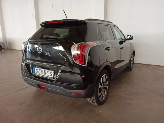 SsangYong Tivoli 2WD Quartz