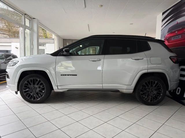 Jeep Compass 4x4 Hybrid