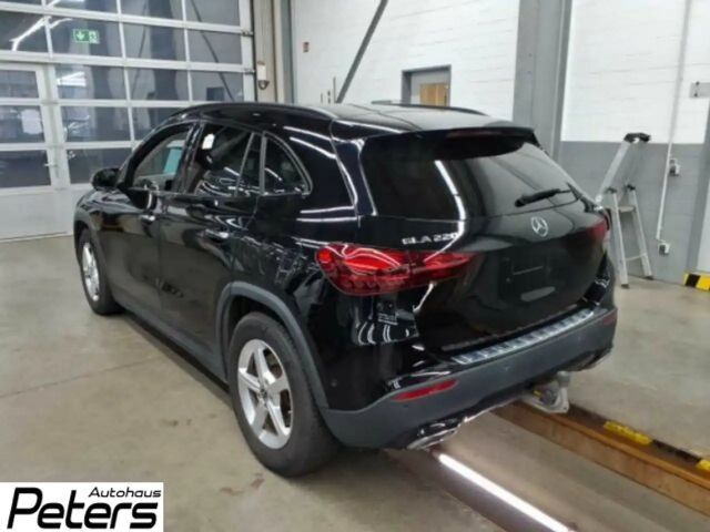 Mercedes-Benz GLA 220 Progressive