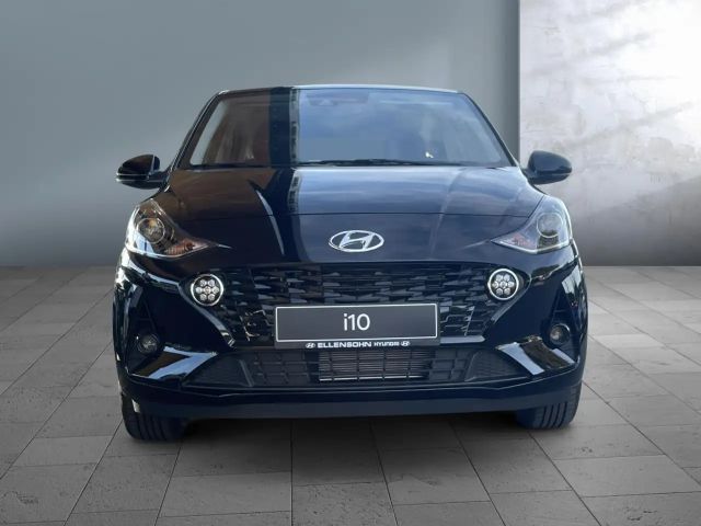 Hyundai i10 Level 3 1,0 MT *8-fach bereift*
