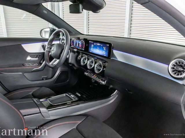 Mercedes-Benz A 200 AMG Line Hatchback