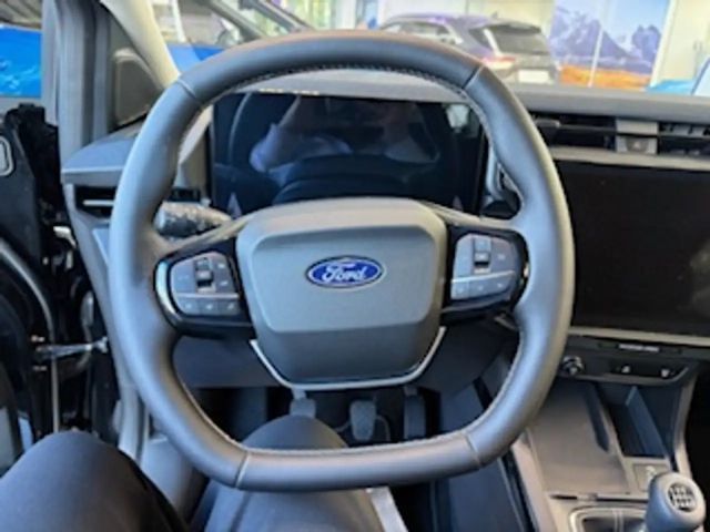 Ford Puma EcoBoost Titanium