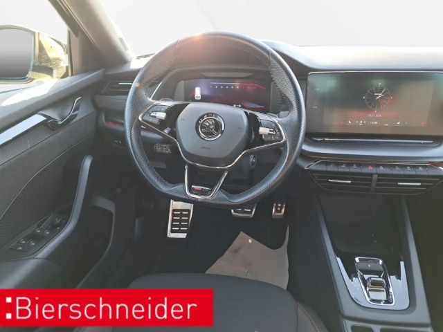 Skoda Octavia 2.0 TSI Active Combi RS