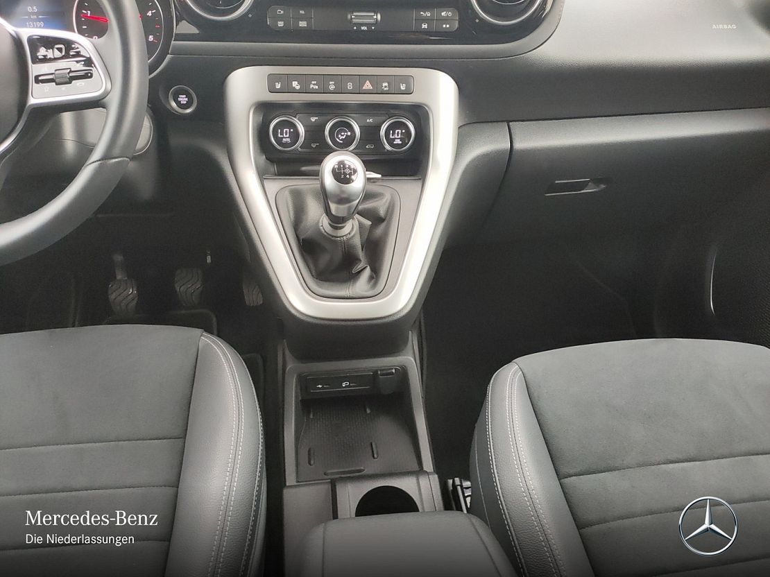 Mercedes-Benz T 180 T 180 d Standard