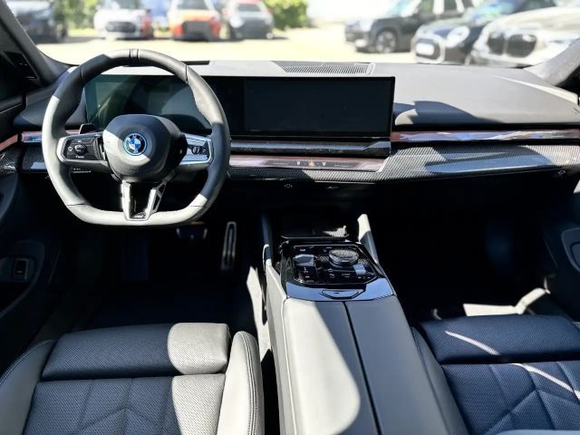 BMW i5 M-Sport Touring eDrive40