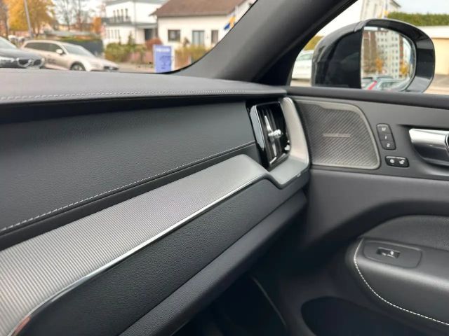 Volvo XC60 AWD Dark T8 Ultimate