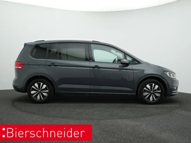 Volkswagen Touran 1.5 TSI DSG Move