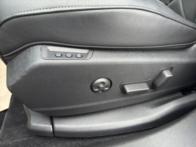 DS DS 7 Crossback E-Tense Mobiles