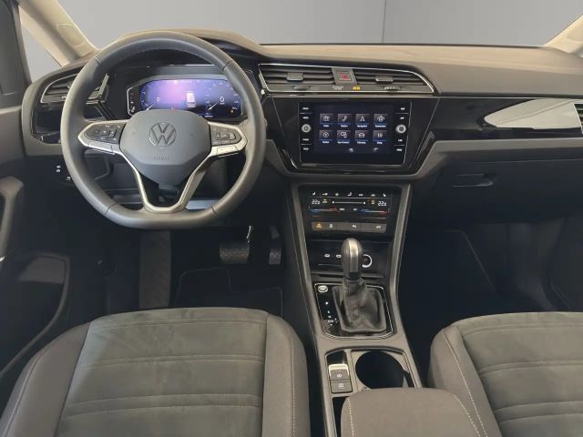 Volkswagen Touran DSG Highline