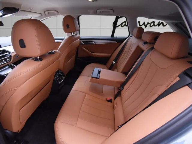 BMW 530 530e Touring