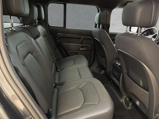 Land Rover Defender 110