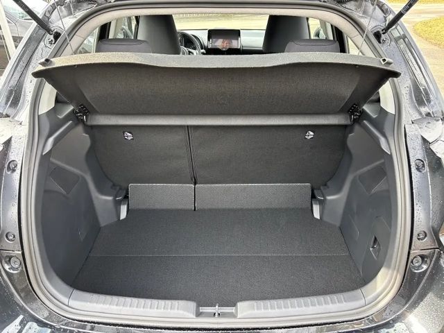 Mazda 2 Hybrid 1.5L VVT-i 116 e-CVT CENTERLINE Kamera