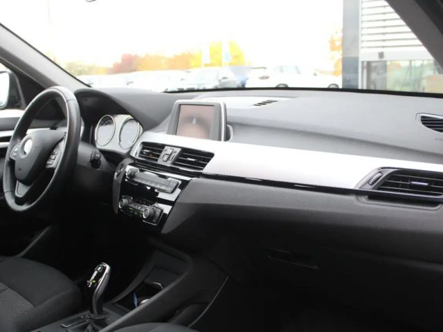 BMW X1 Advantage pakket sDrive18d