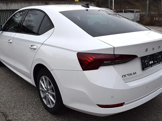 Skoda Octavia Ambition