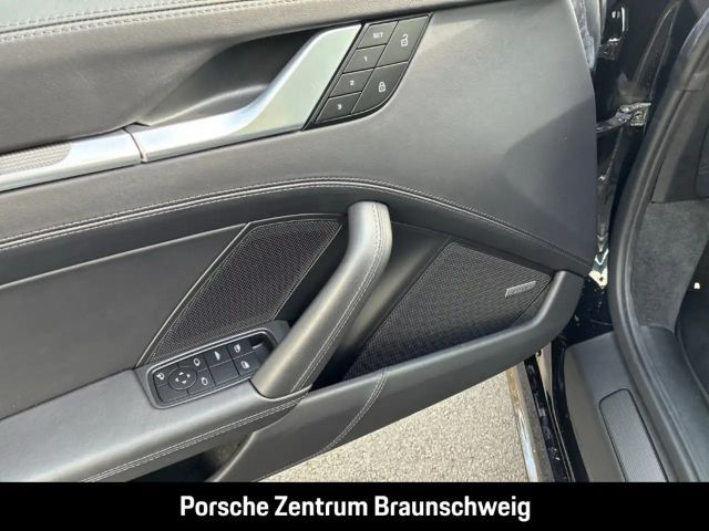 Porsche 992 Cabrio Carrera S